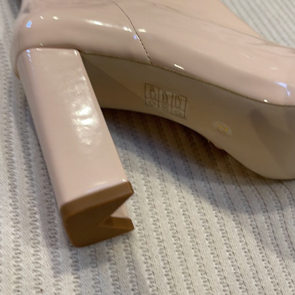 New over the knee Jeffrey Cambell boots - Picture 6 of 12